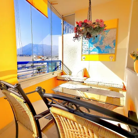 Apartment Banana